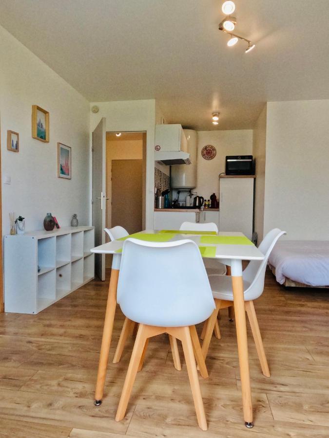 Appartement Cosy Жу-ле-Тур Экстерьер фото